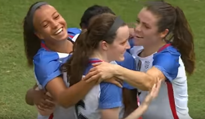 Selección femenina de fútbol estadounidense jugará serie contra Canadá
