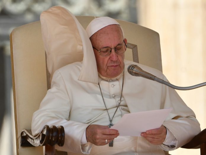El papa pide a los nuevos obispos 'huir del clericalismo'