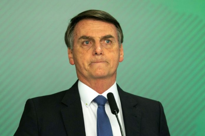Bolsonaro volvió a tener fiebre y médicos sospechan de posible neumonía