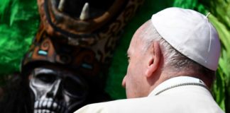 El papa insiste en que 'el diablo le tiene bronca' a México