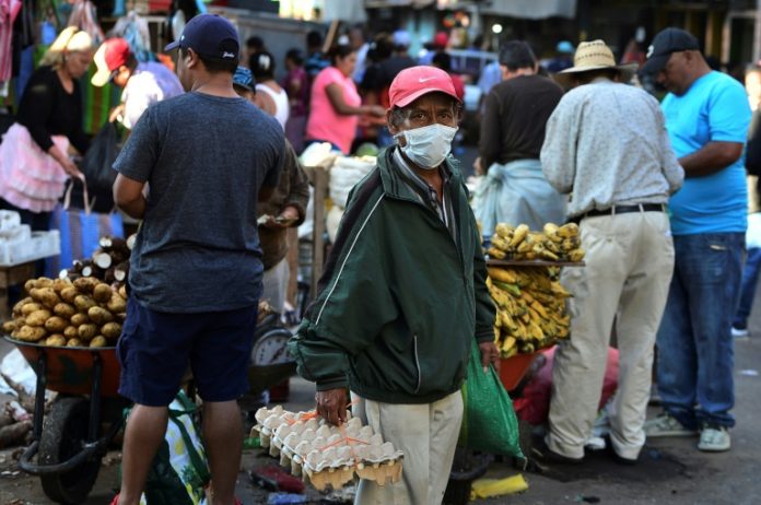 Honduras promete alimentos por 30 días a un tercio de su población ante pandemia