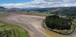 La laguna de Suesca, en Colombia, advierte sobre el cambio climático