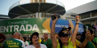 Bolsonaro se lanzó a la reelección en un acto en Río de Janeiro