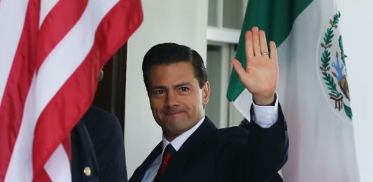 Denuncian a Peña Nieto por presuntas transferencias irregulares