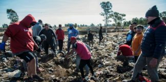 Hallan más de 75.000 dólares en un basurero en Argentina