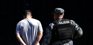 Las pandillas MS-13 y Barrio 18 son las que más delinquen en El Salvador.