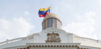 La comunidad internacional exige transparencia electoral en Venezuela