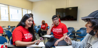 Doble distinción para Cal State LA por su compromiso con la diversidad en educación superior