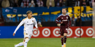 LA Galaxy vence 4-1 a Colorado Rapids y avanza a semifinales en los playoffs de la MLS