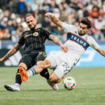 LAFC pierde ante el Vancouver Whitecaps y deja la serie abierta en la MLS