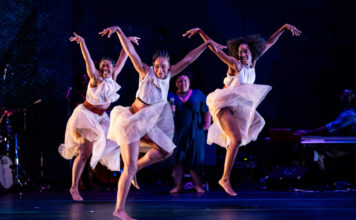 La danza encuentra su espacio en el Mark Taper Forum con Urban Bush Women