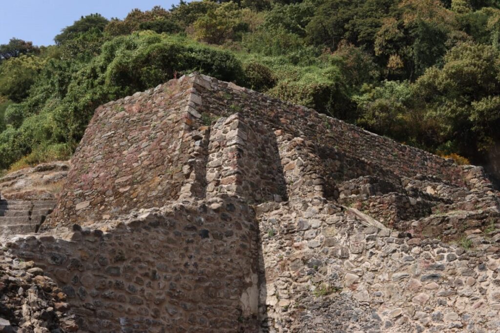 Nuevo sendero interpretativo en Malinalco - un viaje al corazón de la historia y la naturaleza 