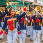 Banda Heberto López de Panamá Emblema de tradición y color en el Desfile de las Rosas 2025