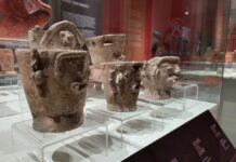 Entre dioses y mercaderes La exposición de Ek Chuah y el legado comercial maya en Yucatán