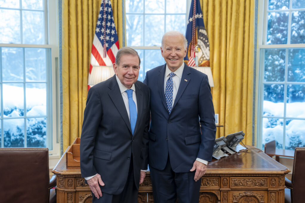 Edmundo González Urrutia se reúne con el presidente de Estados Unidos, Joe Biden